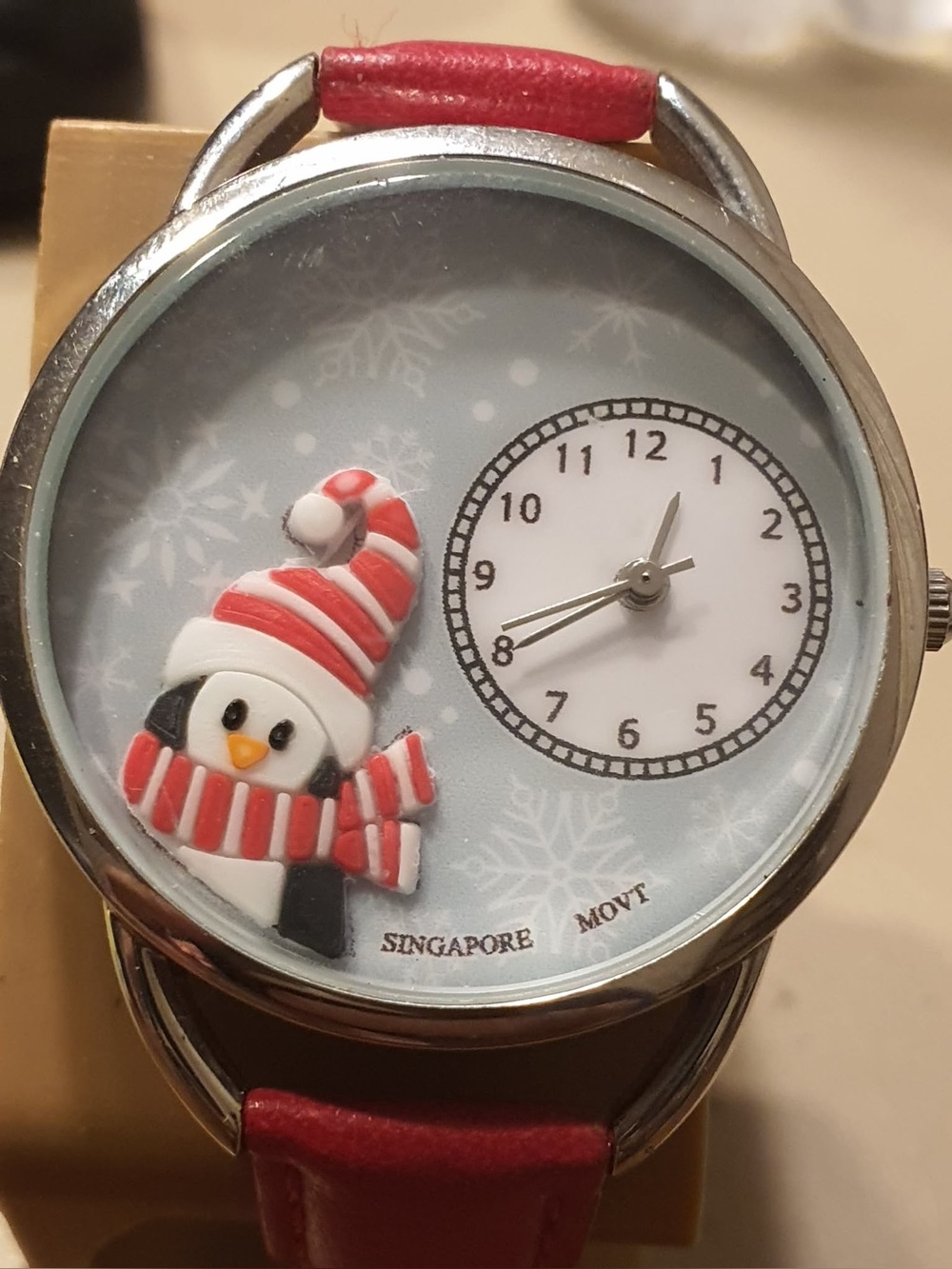 🦋10/$20🦋 Silver/Red Leather Christmas Penguin Women's Watch